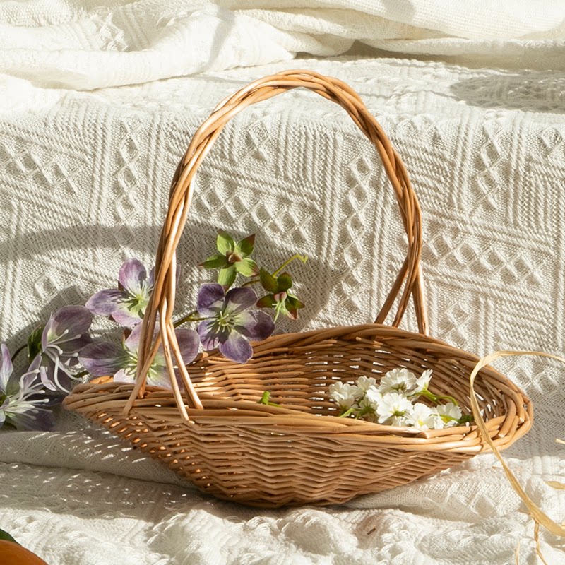 Wicker Picnic Basket with Handle,Willow Flower Girl Basket for Weddings,Garden and Home Decor -Wicker Storage Basket-Natural