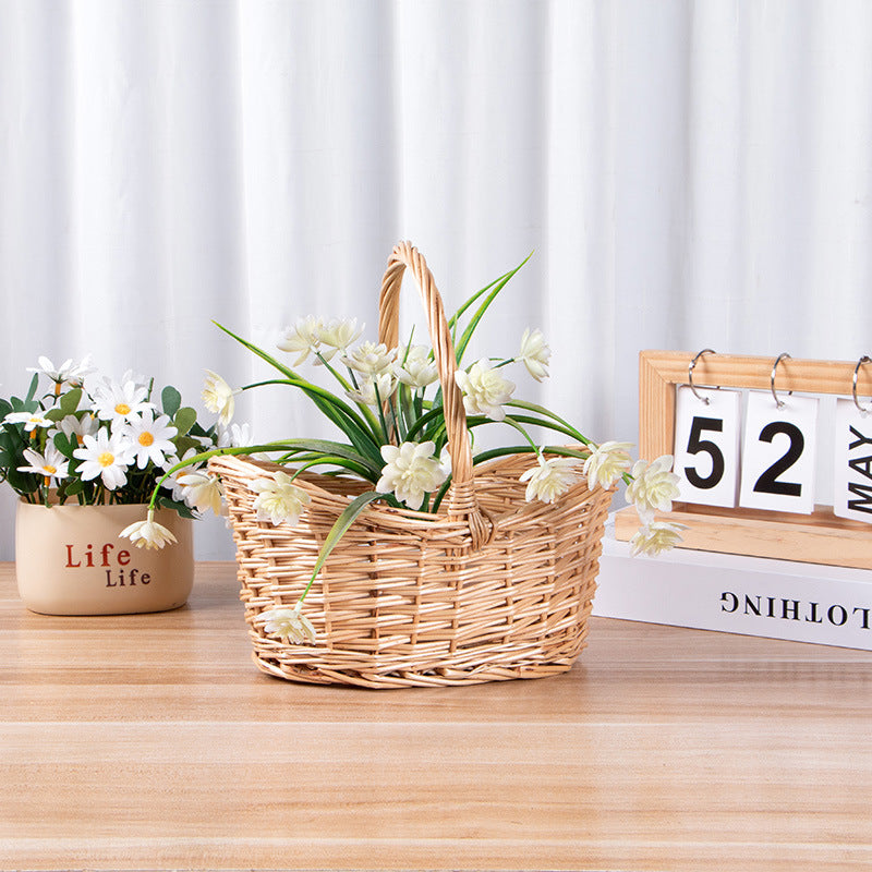 Small Gift Wicker Picnic Basket with Handle,Willow Flower Girl Basket for Weddings，Garden and Home Decor -Wicker Storage Basket-Natural