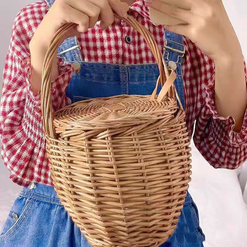 Willow Flower Girl Basket，Garden and Home Decor -Wicker Storage Basket-Natural, storage baskets, flower baskets, fruit baskets, gift baskets