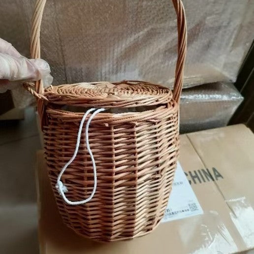 Willow Flower Girl Basket，Garden and Home Decor -Wicker Storage Basket-Natural, storage baskets, flower baskets, fruit baskets, gift baskets