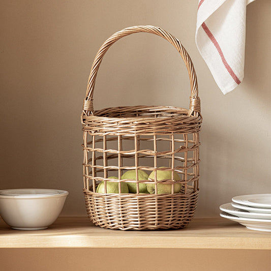 Willow Flower Girl Basket，Garden and Home Decor -Wicker Storage Basket-Natural, storage baskets, flower baskets, fruit baskets, gift baskets
