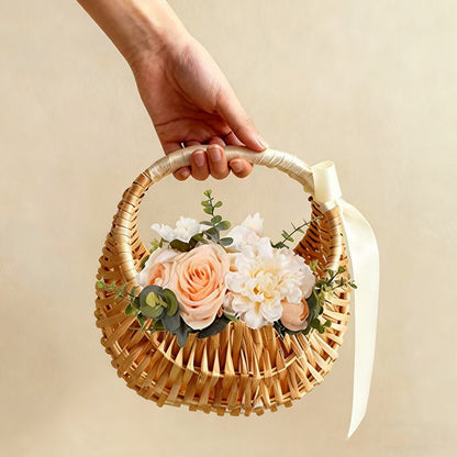 Small Gift Wicker Picnic Basket with Handle,Willow Flower Girl Basket for Weddings，Garden and Home Decor -Wicker Storage Basket-Natural