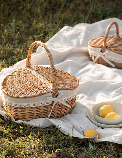 Wicker Picnic Basket with Handle, Garden and Home Decor -Wicker Storage Basket-Natural