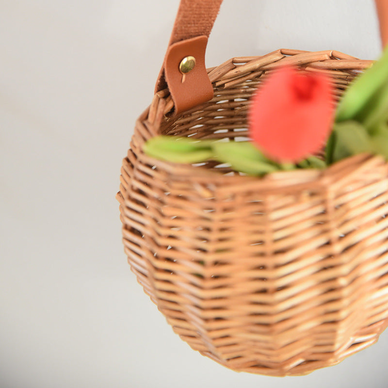 Willow Flower Girl Basket，Garden and Home Decor -Wicker Storage Basket-Natural, storage baskets, flower baskets, fruit baskets, gift baskets