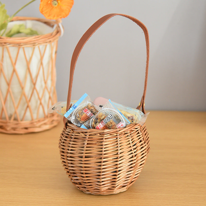 Willow Flower Girl Basket，Garden and Home Decor -Wicker Storage Basket-Natural, storage baskets, flower baskets, fruit baskets, gift baskets