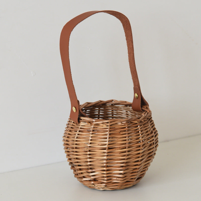 Willow Flower Girl Basket，Garden and Home Decor -Wicker Storage Basket-Natural, storage baskets, flower baskets, fruit baskets, gift baskets